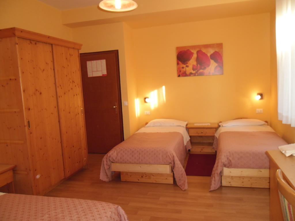 Hotel Cantaleone San Michele allʼAdige Δωμάτιο φωτογραφία